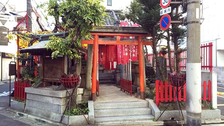 パワースポット王子稲荷神社と装束稲荷神社【大晦日おすすめイベントも】