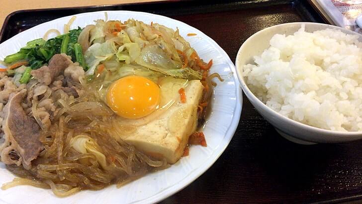 安くて旨い！沖縄料理みかどのゆしどうふ定食とすきやき【沖縄旅行】