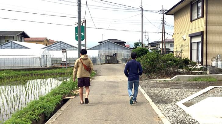 塩尻駅で蕎麦を食い白山温泉に浸かり河口湖近くのロッジに宿泊