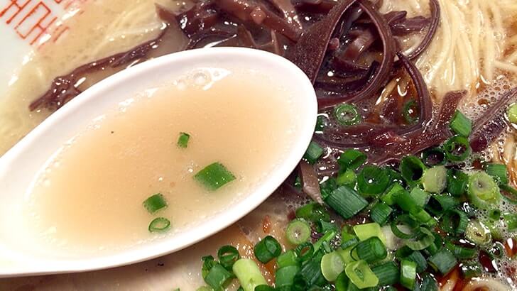 浅草橋駅近くのラーメン屋『山笠ノ龍』らーめんとミニチャーシュー丼