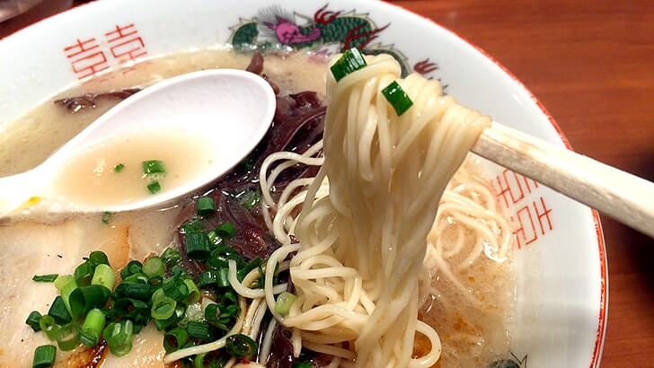 浅草橋駅近くのラーメン屋『山笠ノ龍』らーめんとミニチャーシュー丼