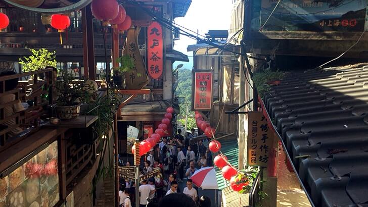 九份「阿妹茶酒館」絶景を眺めながらいただくお茶は格別！