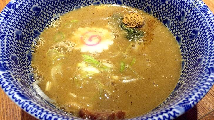 六厘舎大崎店で定番つけ麺！つけ麺専用ライス付けてもう最高！！